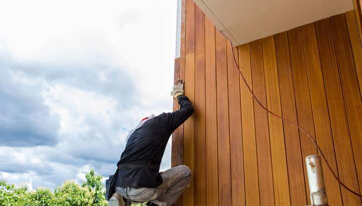 Insulated Vinyl & Wood Siding Installers in Port Charlotte